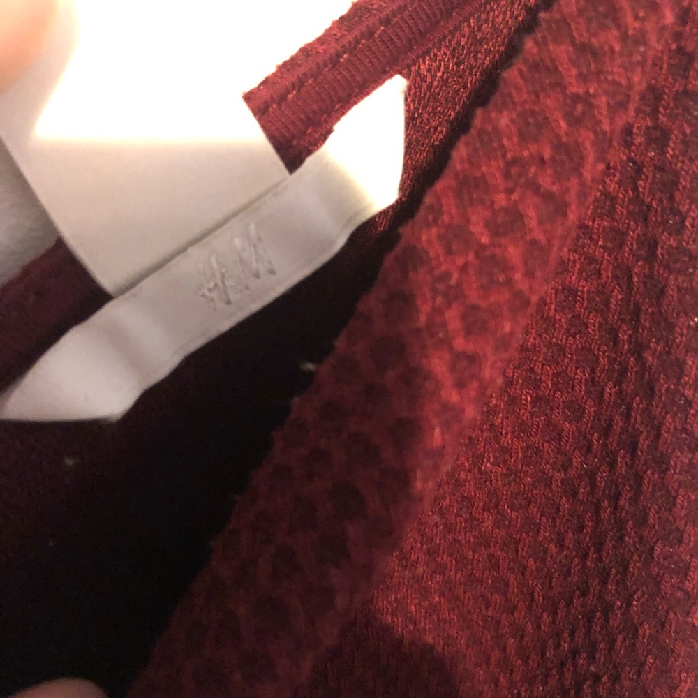 Cropped Tank Top - Picture 5 of 6